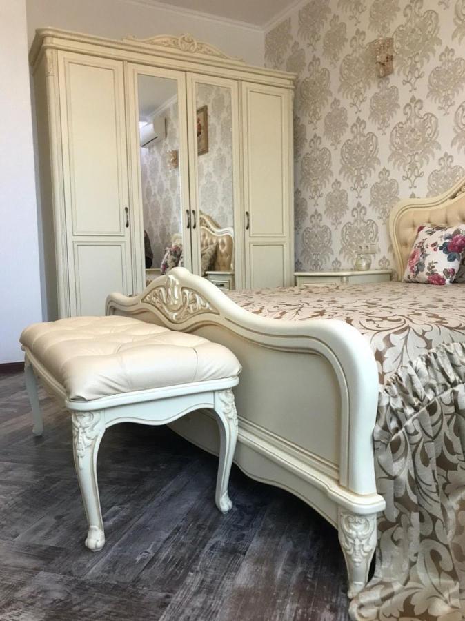 Apartment Livual Odessa Buitenkant foto